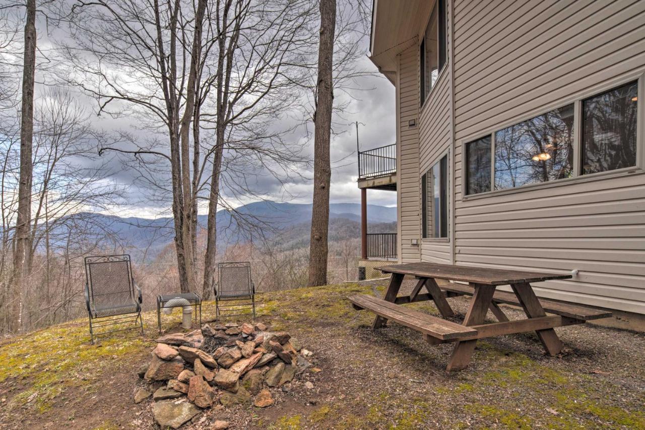 Charming Burnsville Apt With Mountain Views And Deck! Exterior photo